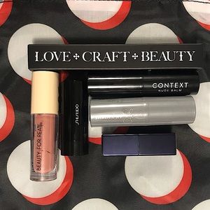 🌟6 piece lipstick bundle🌟